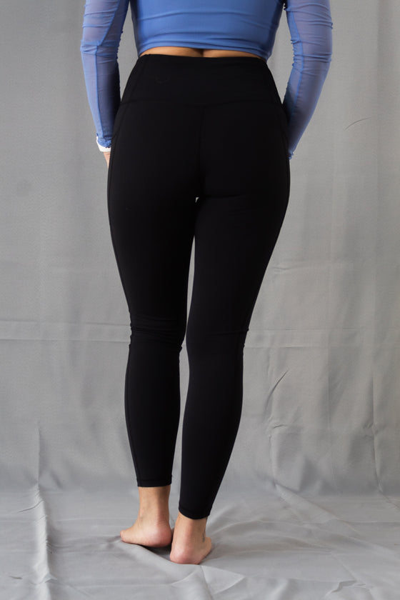 Jexi, Sweetheart No Front Seam High Waisted Pock Leggings