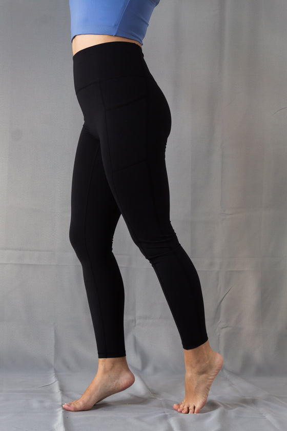 Jexi, Sweetheart No Front Seam High Waisted Pock Leggings